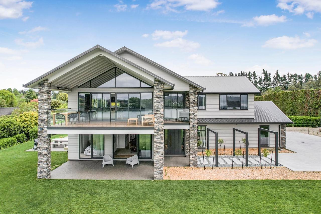 Lakeside Karapiro Downstairs Apartment Cambridge Dış mekan fotoğraf